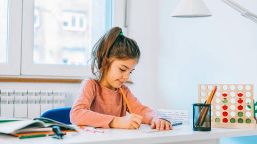 How to Create “Friction-Free” Homework Spaces for Easily Distracted Kids